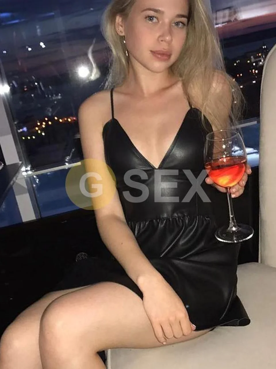 Проститутка Лиза (24 года), звонить по тел. +380788466046, Херсон, золотой дождь, классический секс, анкета 1443